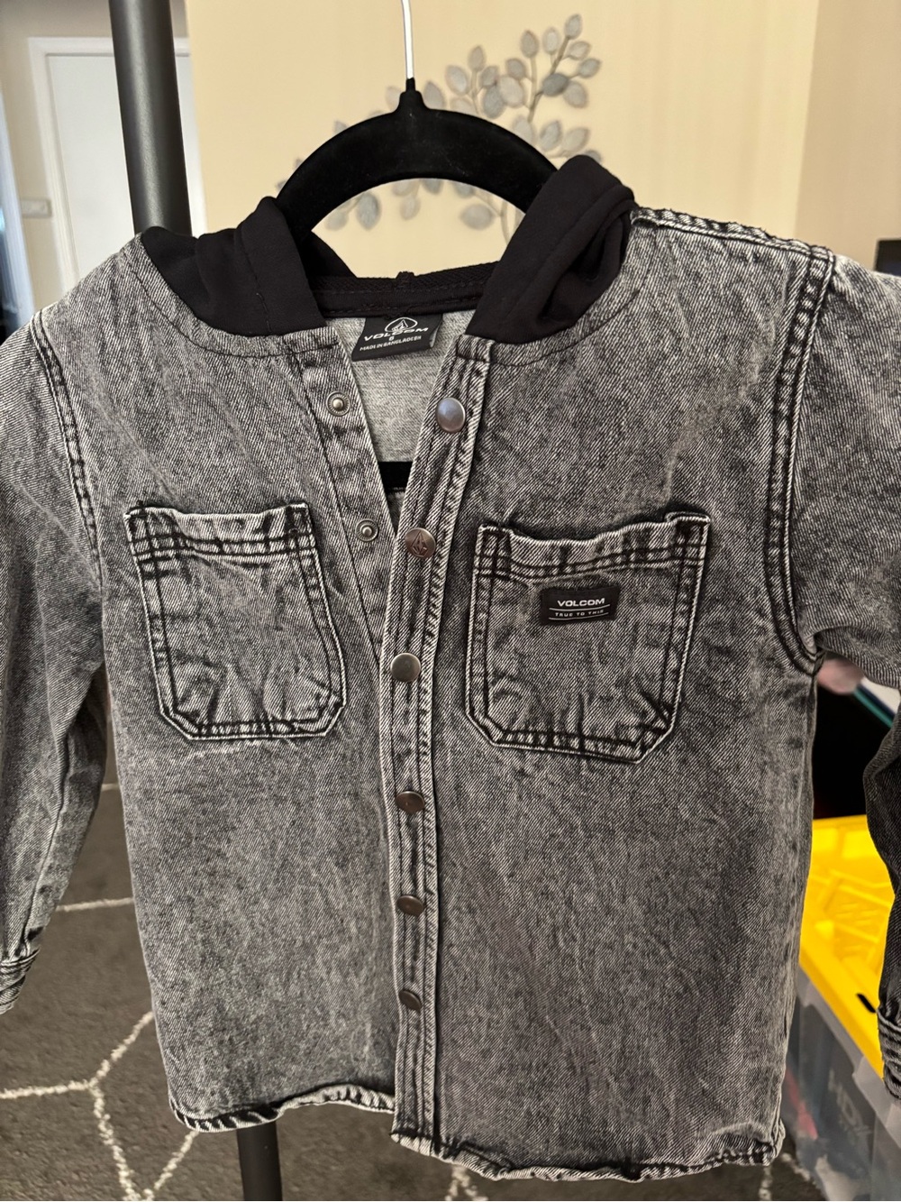 Volcom Kids Black Gray Jean Jacket size 6
